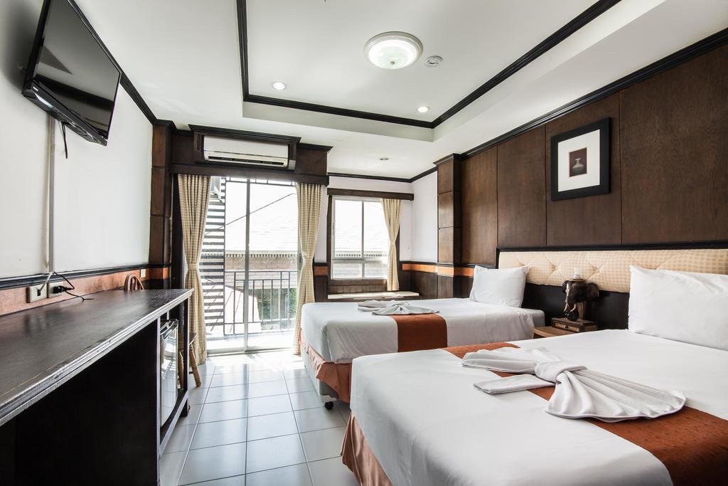 Season Palace Huahin Hotel Cha-Am Exterior photo